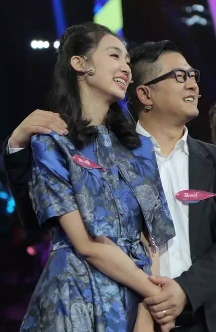 睿智的形象 犀利幽默的谈吐 让马丁在电视荧幕上大放光彩 陈熠 夫妻档