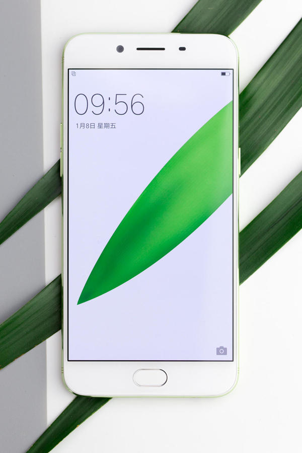 引人入胜的不只配色,oppo r9s清新绿时尚来袭