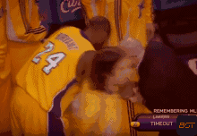 科比生涯受伤瞬间合集!手指脱节脱臼硬扳回去!