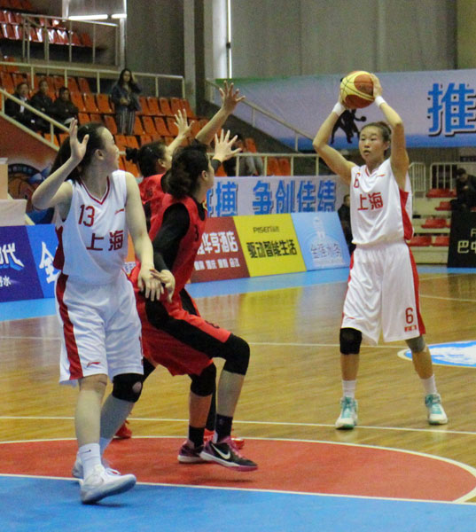 上海女篮全运预选赛四连胜 小组前二提前晋级
