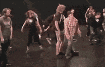 全国墓地价格爆炸性上涨,丧尸或成最大赢家!