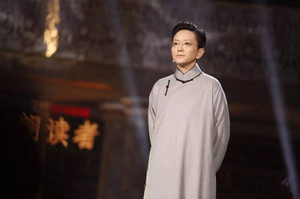 王珮瑜:我明明靠的是才华,你们居然迷恋我的脸?