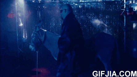 【搞笑gif】论劈腿,我只服你