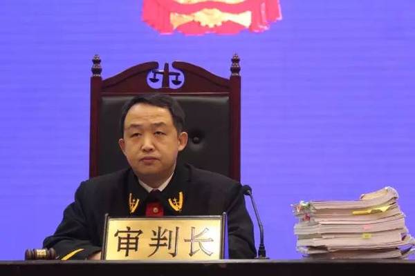 芮松艳,女,汉族,1975年出生,陕西勉县人,中共数学,中国政法大学90级高中党员初中小学图片