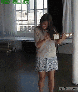 【搞笑gif】装逼失败 不作死就不会死