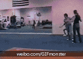 爆笑gif:这是你最心爱的东西丢失的表情!