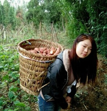 发几张农家女的照片,找个农村姑娘结婚吧