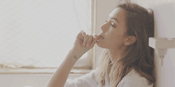 生活中有多少女人,为了不使别人失望,压抑着自己的