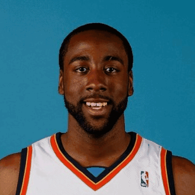 nba球星新秀期照片对比,其中一人竟然没有变化