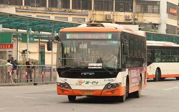 在广州,遇见福田欧辉无轨电车