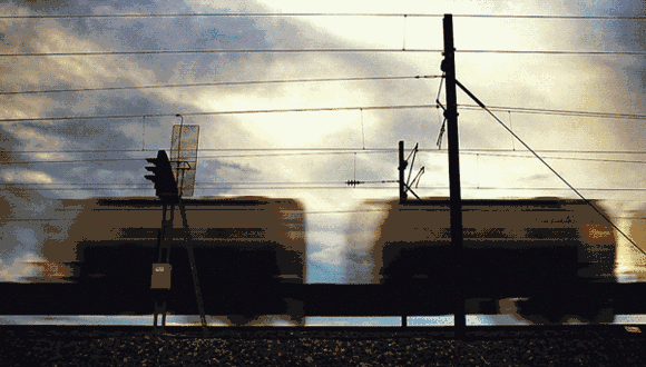 新线改经兰新客专线运行,列车等级由特快改为直达特快,车次改为z294/1