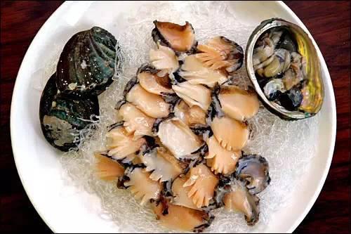 白菜:有钱难买豆腐鲍,不愧是"鲍鱼上的软餐桌"两头炖鹌鹑黄金蛋虾图片