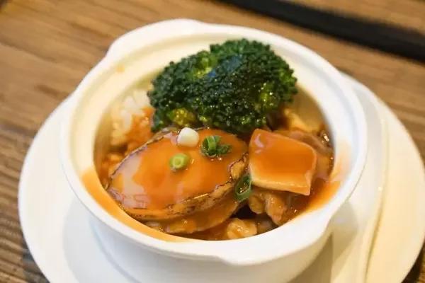 来就送捞饭鲍鱼!极限15吃车轮战,可以你的胃海鲜刚怀孕挑战吃蟹柳吗图片