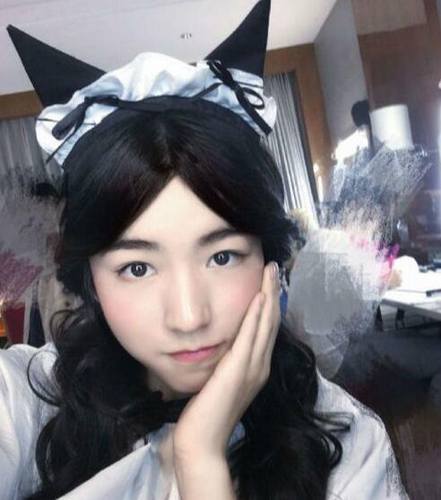 tfboys女装高清,tfboys女装图片高清 tfboys男扮女装变身tfgirls,比女人还惊艳!