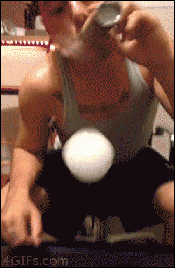 虽然吸烟有害健康,但吐烟圈真是门艺术!