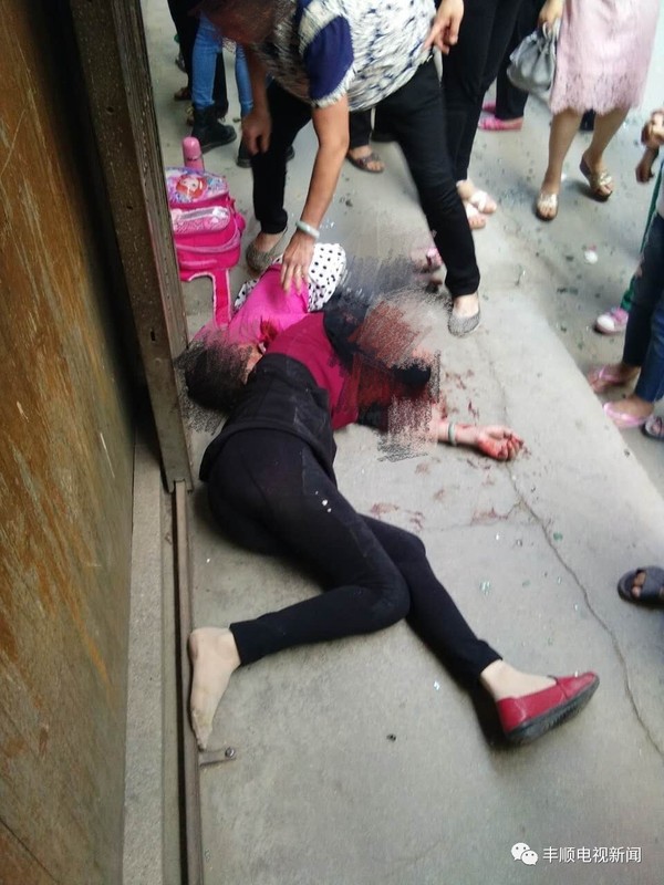 其中女性家长经医院抢救无效死亡