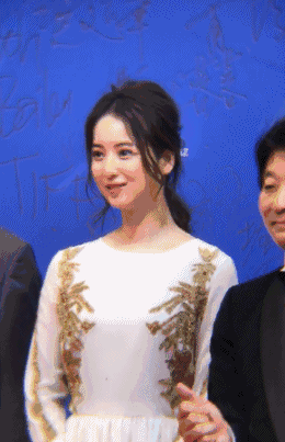 水岛津实动态体操 水岛津实 gif