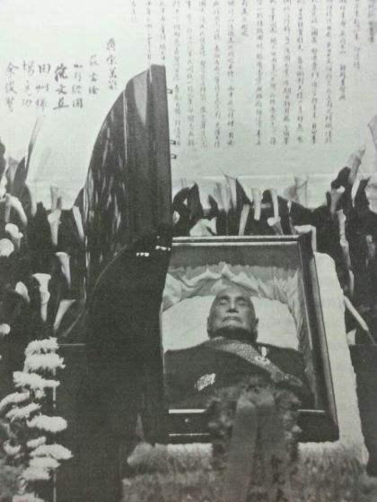 蒋介石至今未下葬,他的遗体怎么保持不腐化?