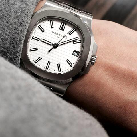 a0oyo745036759275405.jpg