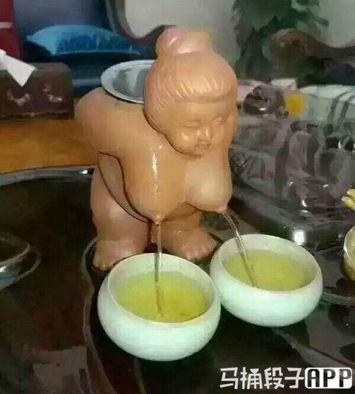 搞笑图片:万能的黄瓜,啥都能干!