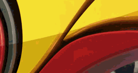 对阵天津权健的比赛,第12分钟帕托精彩的任意球打破了场上的僵局,然后