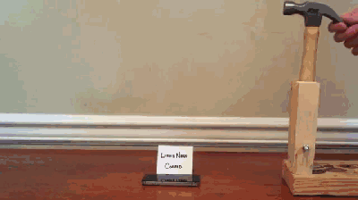 涂上这个东西之后,锤子都砸不烂!-科技-