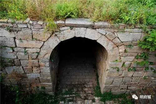 石是上下结构吗 a9eg101366959674619.jpeg