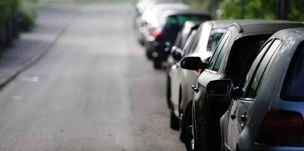 为什么要买车位呢 a7jmap58517304388405.jpeg