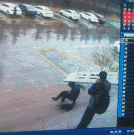 姑娘,你这路芴乇鸢,个人感觉有点紧了!