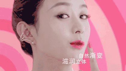 这就是我们多重性格女生的 自信!