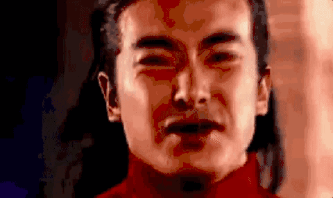 影视剧里的主角光环真是闪闪亮,吐血五斤都死不了