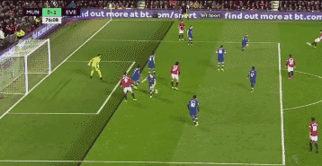 名哨:伊布好球被吹越位?我看是真越位了