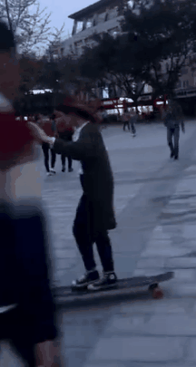 216_405 gif 动态图 动图