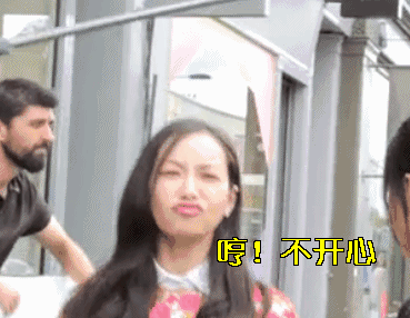 顶着大势女团f(x)队长的头衔回国发展,宋茜的影视资源也是好到爆