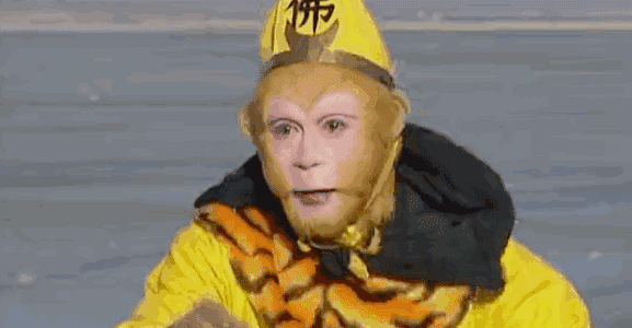 六小龄童为大家做了一场题为:苦练七十二变,笑对八十一难的演讲 昨天