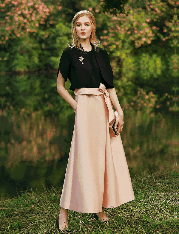 obbligato:大女人的少女心,开启春日街头粉色浪漫