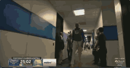 库里为爱癫狂化身迷弟 卡哇伊竟遭痴汉凌辱