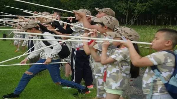 像贝爷一样去探险!