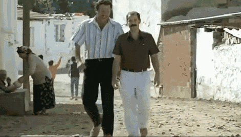 哭成傻逼加笑成狗,这片不愧豆瓣9.