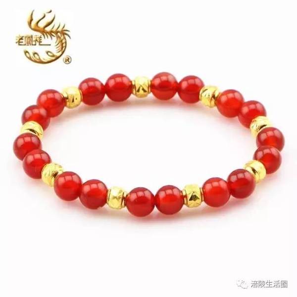 或者挑选几颗黄金转运珠给妈妈做条转运招财手链