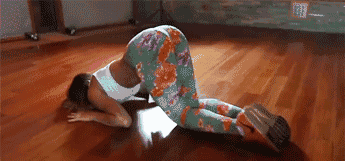 说实话欧美网红太害人 让我这个单身狗对女朋友要求越来越高 尤其最后