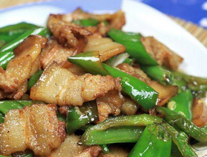家常菜—辣椒炒肉的做法