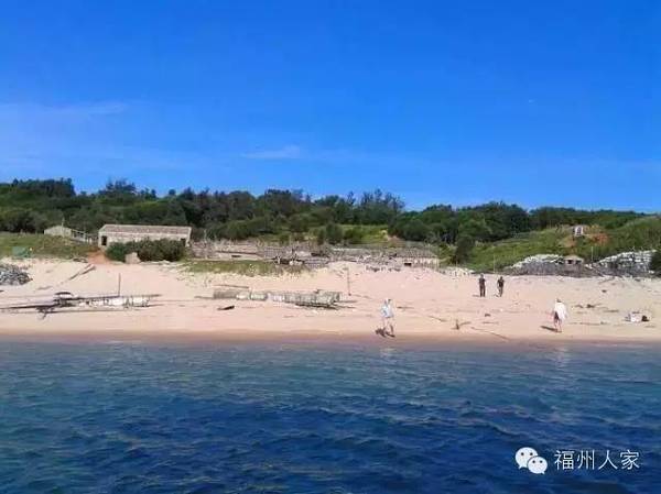 交通:乘车前往平潭白青乡岱峰马头再换乘渔船,前往大嵩岛.