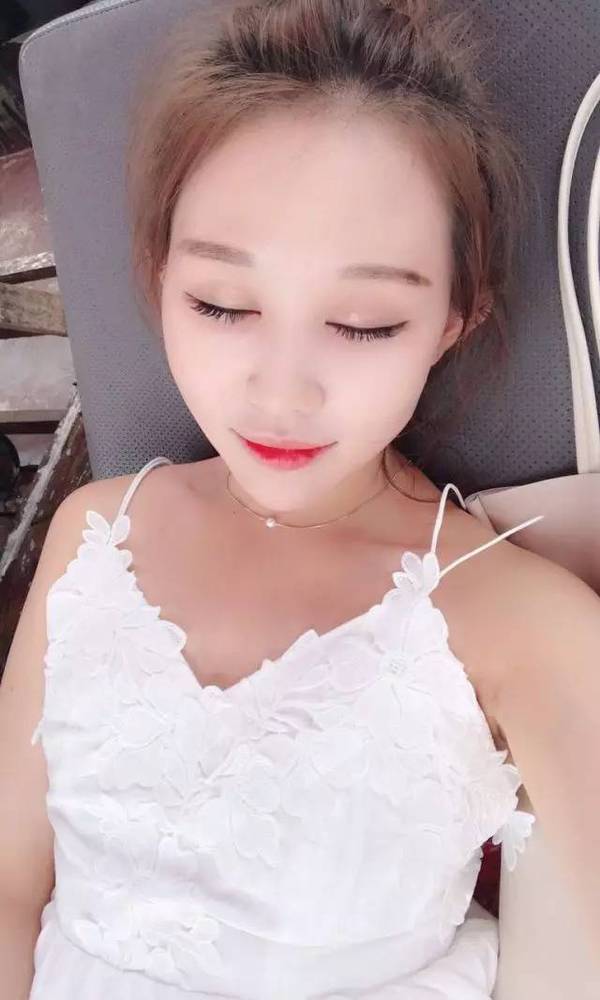 【游记】"脱光光的感觉真好!"美女闫宁巴厘岛隐私大揭秘!