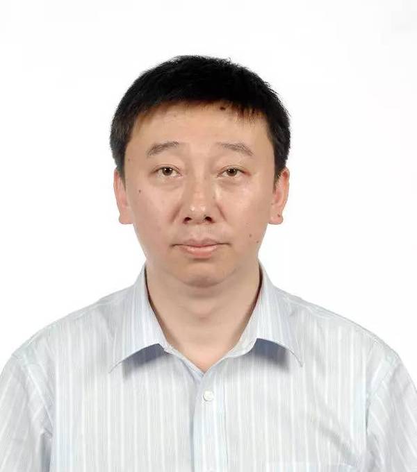 彭军  