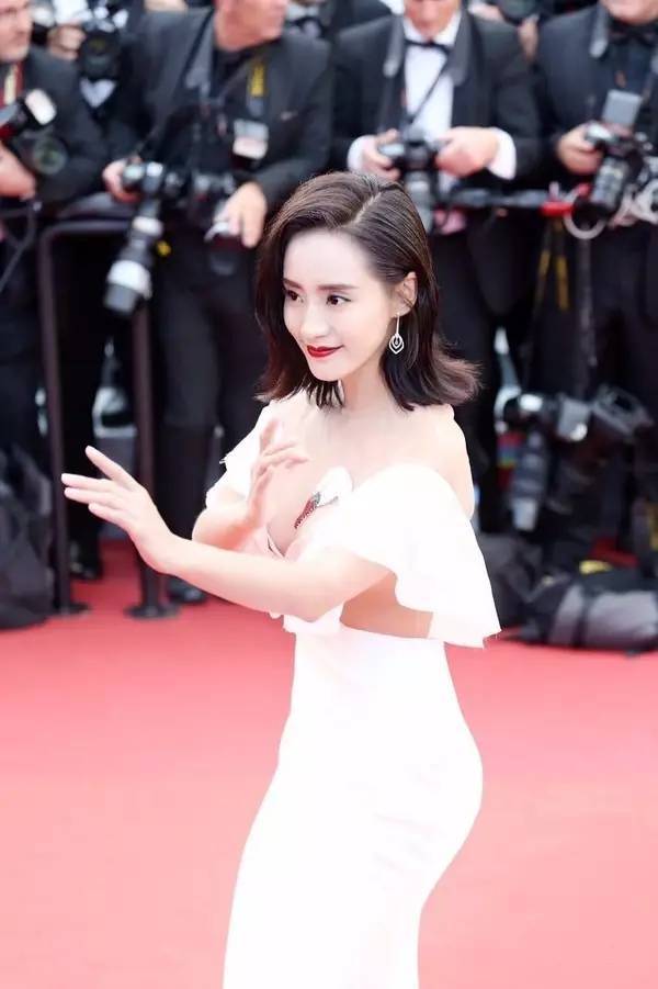 戛纳电影节|不驱赶今年又有哪位中国女星要被电影出场哪部保安有人物知道定格介绍图片