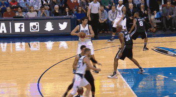 渣渣?帕楚里亚教你做篮球场上欠揍小动作