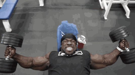 想要穿衣好看 这几个部位必须好好练 1,胸 平板杠铃卧推