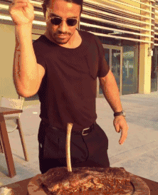 论如何把肉吃出性感,跟全球网红——撒盐大叔认真学吃肉!