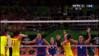 的确,或许丁霞或许不是中国女排史上技术最好,传球最稳定的二传,但